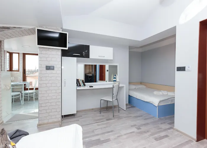 & Fotinov Guest house 4*