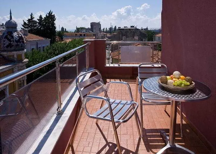 Apart&rooms Fotinov 4*