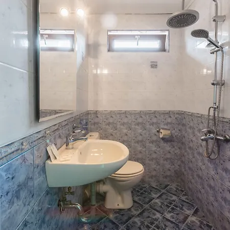 & Fotinov Бургас