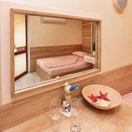 & Fotinov Гостевой дом 3*