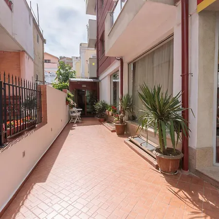 & Fotinov Бургас