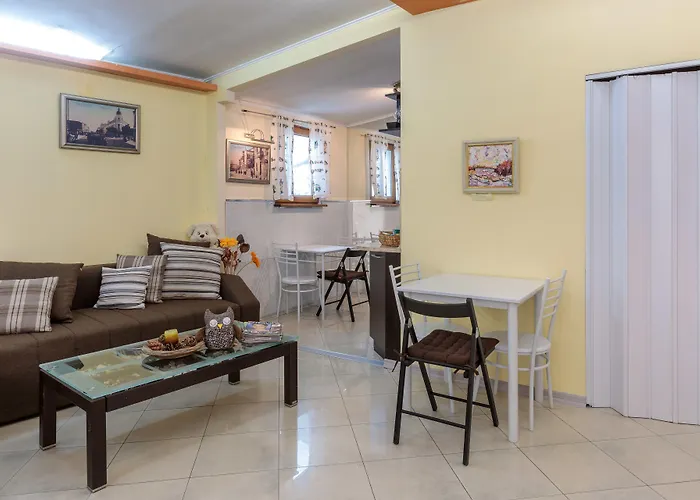 Casa de hóspedes & Fotinov 4*